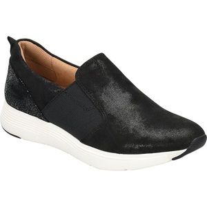 Comfortiva Nicole Slip-on Sneaker Black Suede